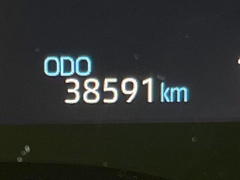 2022 Toyota Yaris Cross 6AA-MXPJ10 (UW-6a8e5a4b104f2)[2]