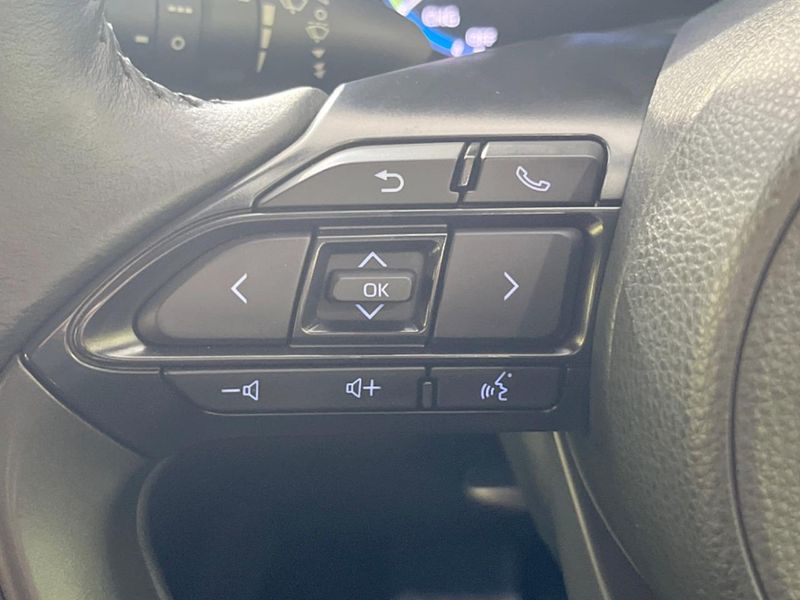 2023 Toyota Yaris Cross 6AA-MXPJ10 (UW-6a8e5a4d6b9d7)[24]
