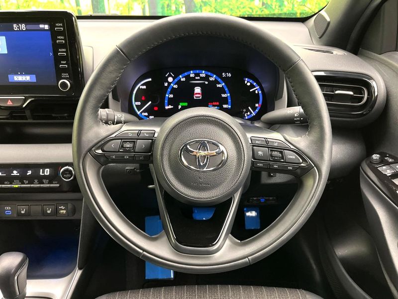 2023 Toyota Yaris Cross 6AA-MXPJ10 (UW-6a8e5a4e175fa)[12]