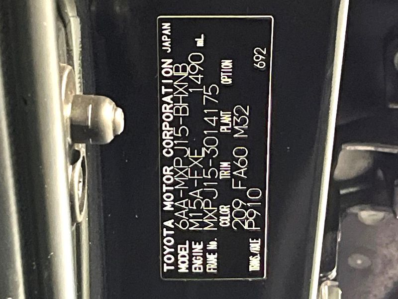 2022 Toyota Yaris Cross 6AA-MXPJ15 (UW-6a8e5a52d89a5)[1]