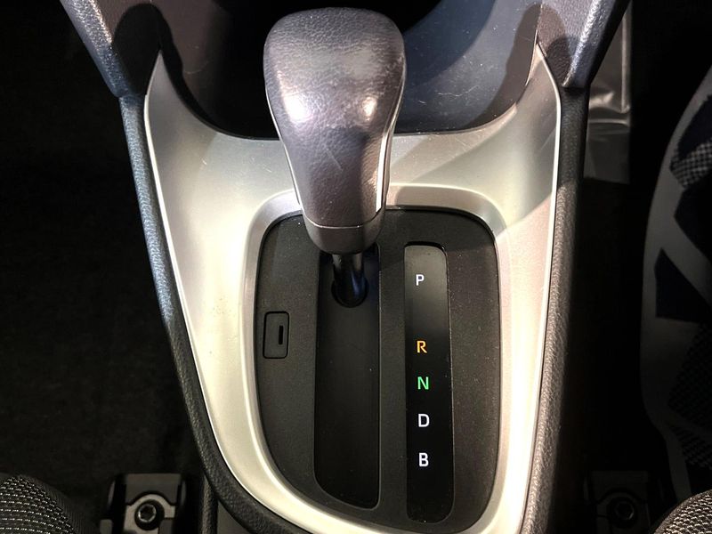 2022 Toyota Yaris Cross 6AA-MXPJ15 (UW-6a8e5a52d89a5)[16]