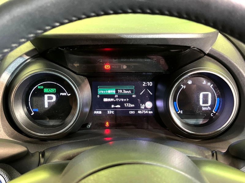 2022 Toyota Yaris Cross 6AA-MXPJ15 (UW-6a8e5a52d89a5)[27]