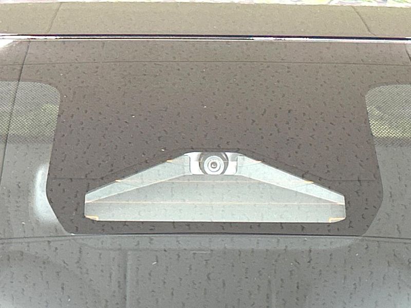 2026 Toyota Aqua 6AA-MXPK11 (UW-6a8e5a59362ce)[4]