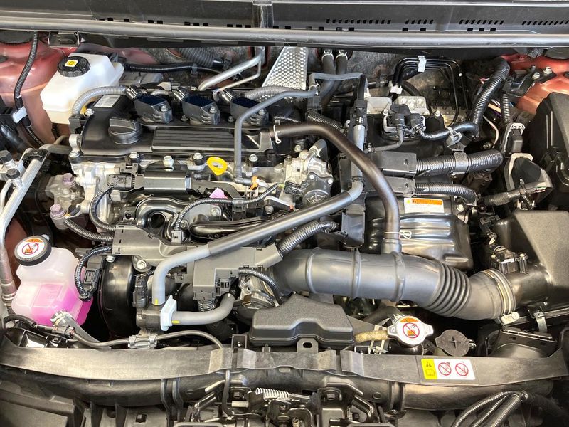 2022 Toyota Sienta 6AA-MXPL10G (UW-6a8e5a59d0703)[5]