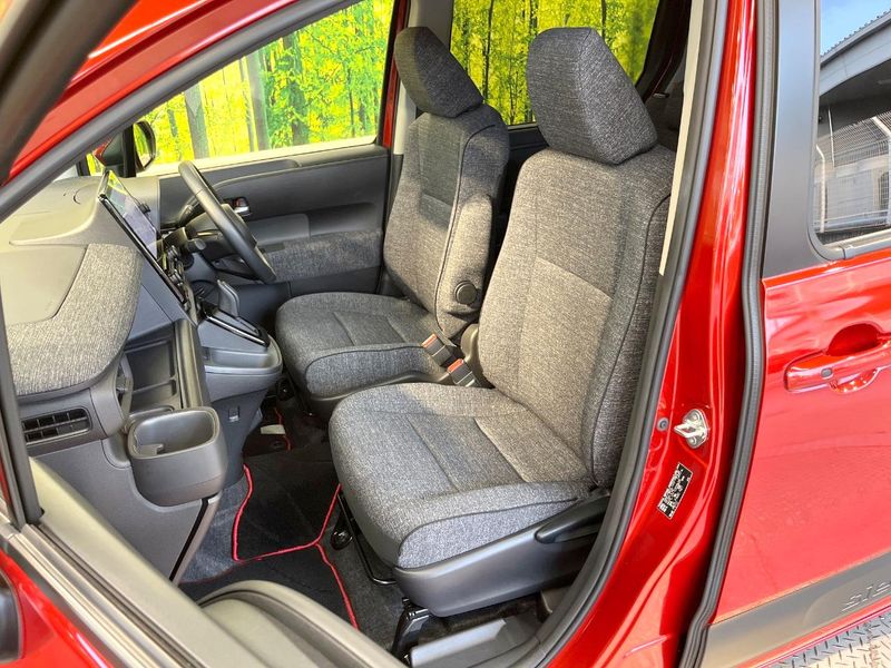 2022 Toyota Sienta 6AA-MXPL10G (UW-6a8e5a59d0703)[22]