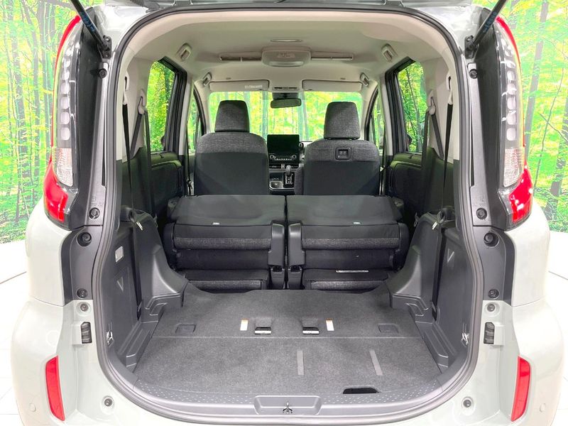 2024 Toyota Sienta 6AA-MXPL10G (UW-6a8e5a5dbec14)[25]