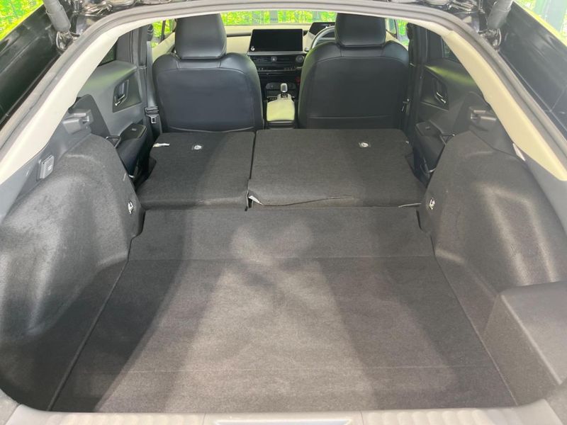 2024 Toyota Prius 6AA-MXWH60 (UW-6a8e5a72ce6fd)[13]