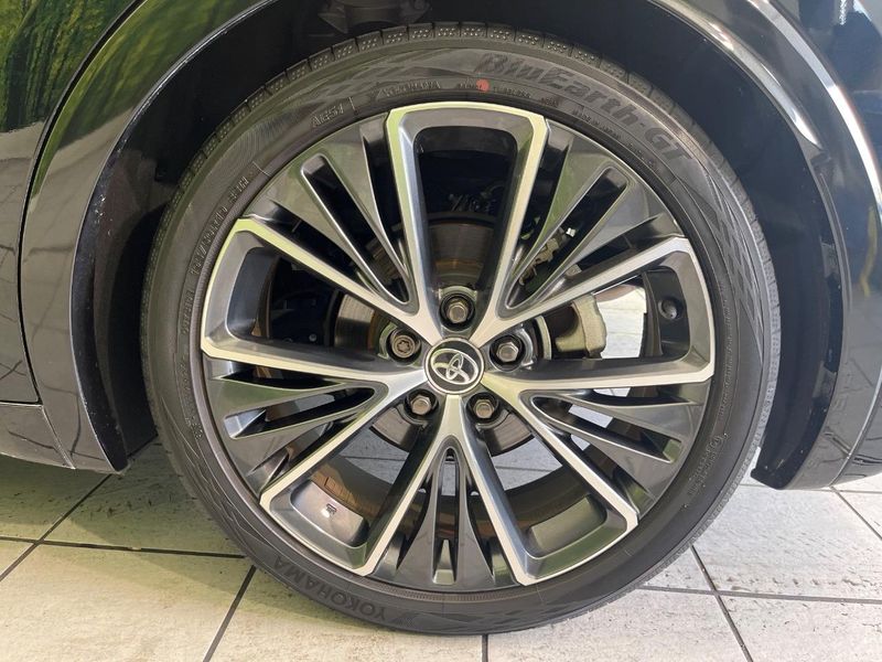 2024 Toyota Prius 6AA-MXWH60 (UW-6a8e5a740a77b)[4]