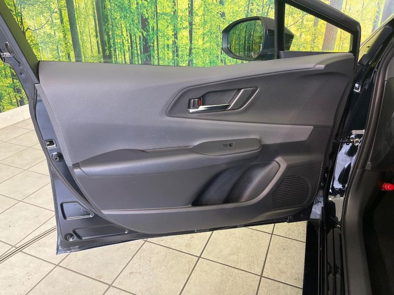 2024 Toyota Prius 6AA-MXWH60 (UW-6a8e5a740a77b)[11]