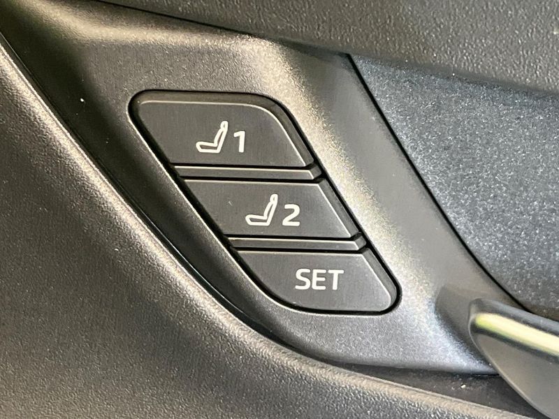 2024 Toyota Prius 6AA-MXWH60 (UW-6a8e5a740a77b)[27]