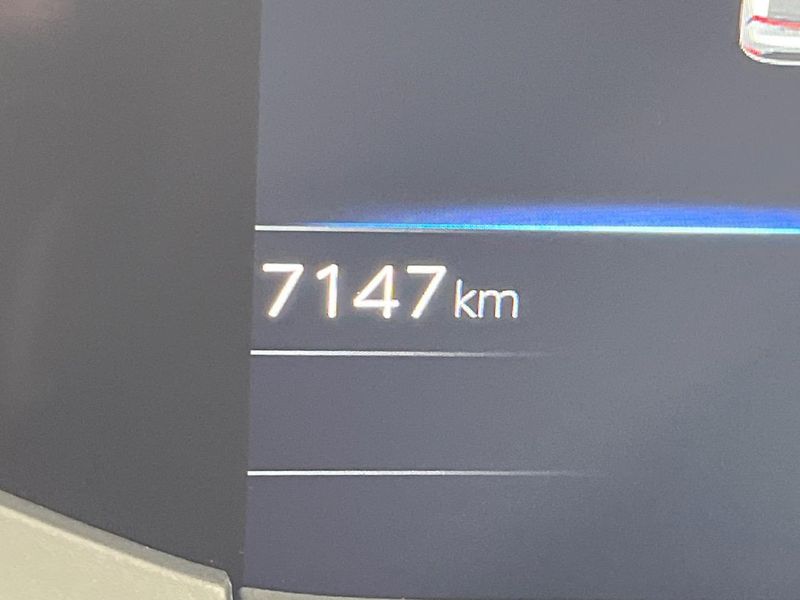 2025 Toyota Prius 6AA-MXWH60 (UW-6a8e5a761801b)[2]