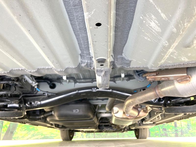 2024 Toyota Voxy 6BA-MZRA90W (UW-6a8e5a8230e39)[5]