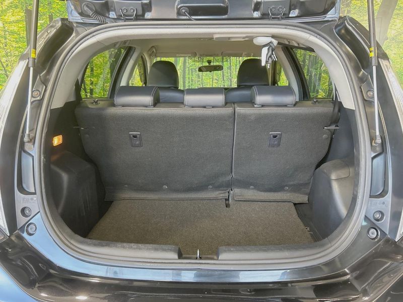 2014 Toyota Aqua DAA-NHP10 (UW-6a8e5a920873a)[10]