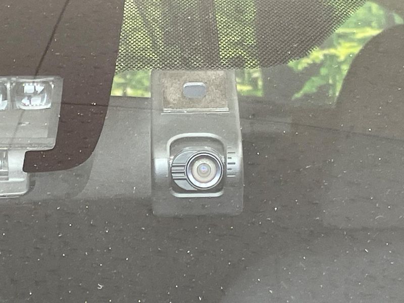 2019 Toyota Aqua DAA-NHP10 (UW-6a8e5a9906410)[4]
