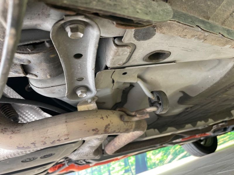 2019 Toyota Aqua DAA-NHP10 (UW-6a8e5a9906410)[22]