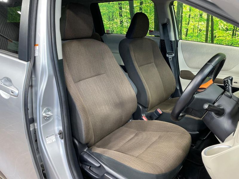2016 Toyota Sienta DBA-NSP170G (UW-6a8e5aa1da4b3)[29]