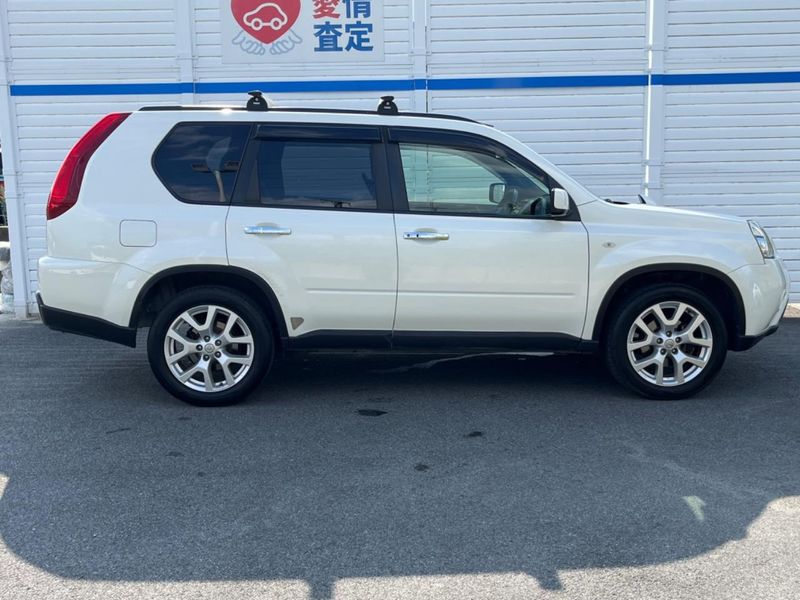 2013 Nissan X-Trail DBA-NT31 (UW-6a8e5aa7eef3a)[15]