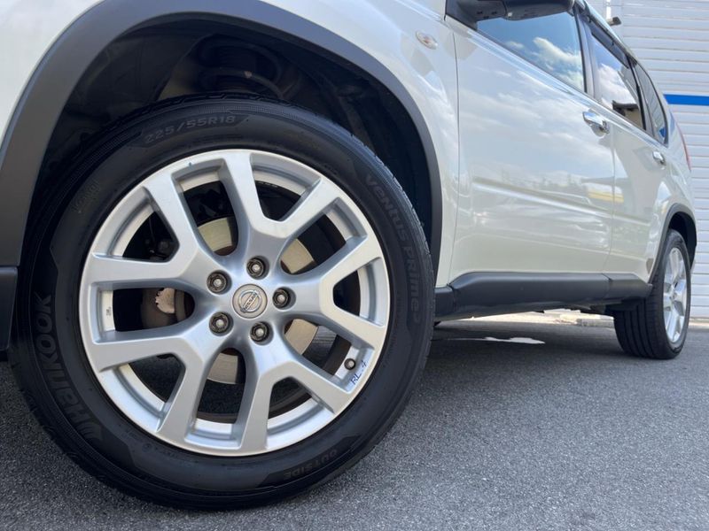 2013 Nissan X-Trail DBA-NT31 (UW-6a8e5aa7eef3a)[1]