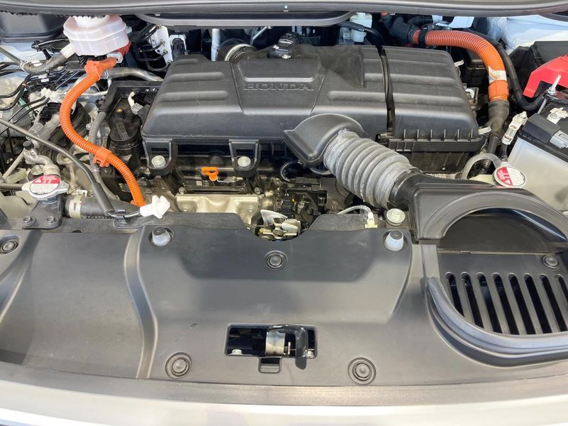 2023 Honda Step Wagon 6AA-RP8 (UW-6a8e5abeea9a2)[6]