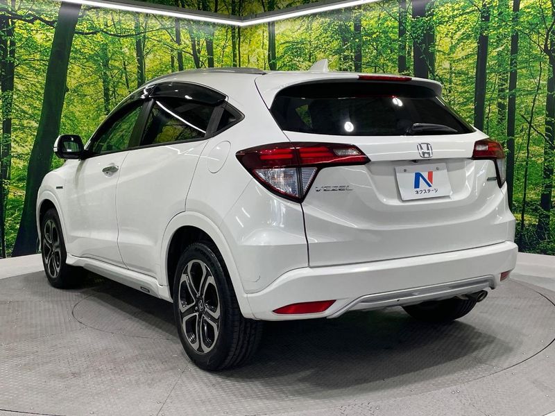 2014 Honda Vezel DAA-RU3 (UW-6a8e5ac22cad5)[19]