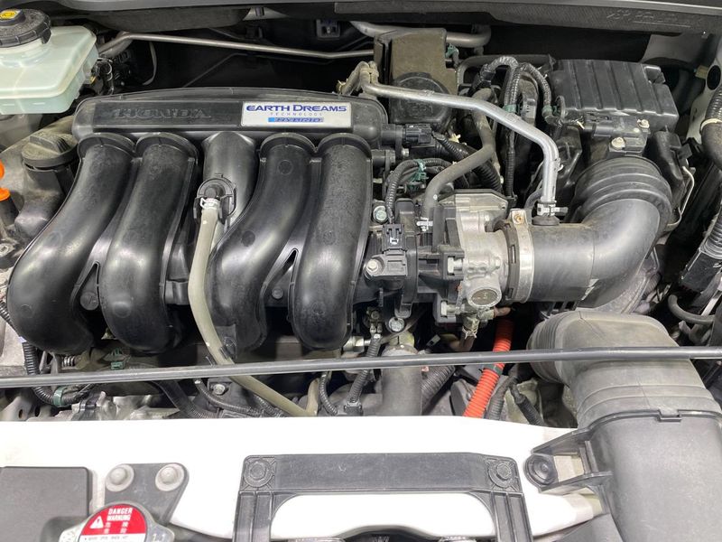 2014 Honda Vezel DAA-RU3 (UW-6a8e5ac22cad5)[4]