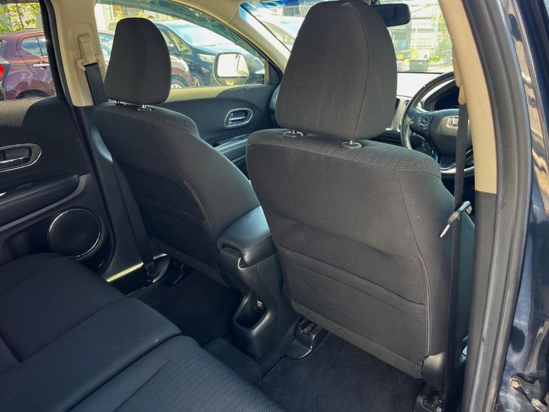 2017 Honda Vezel DAA-RU3 (UW-6a8e5ac574065)[19]