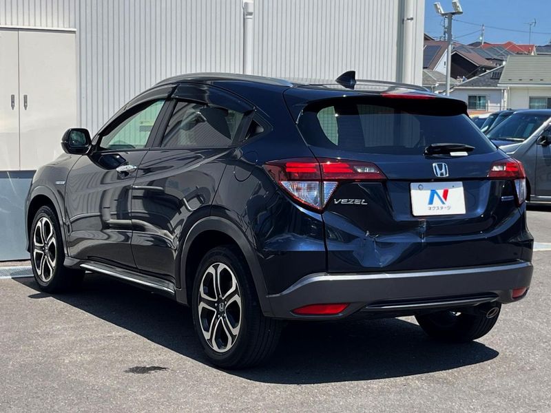 2017 Honda Vezel DAA-RU3 (UW-6a8e5ac574065)[25]