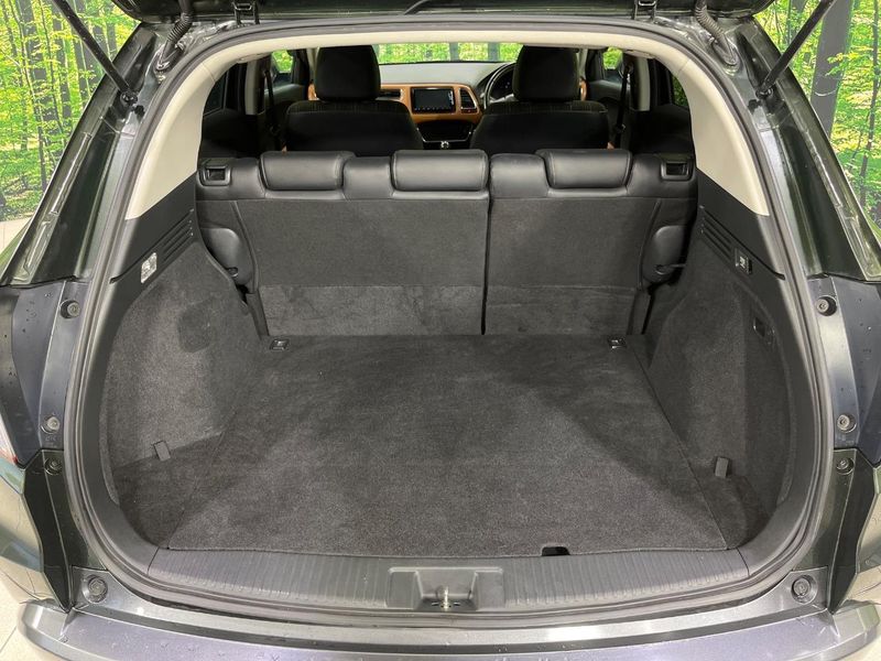 2015 Honda Vezel DAA-RU4 (UW-6a8e5ac77aaa2)[5]