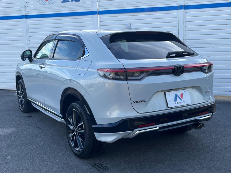 2022 Honda Vezel 6AA-RV5 (UW-6a8e5acd75c16)[18]