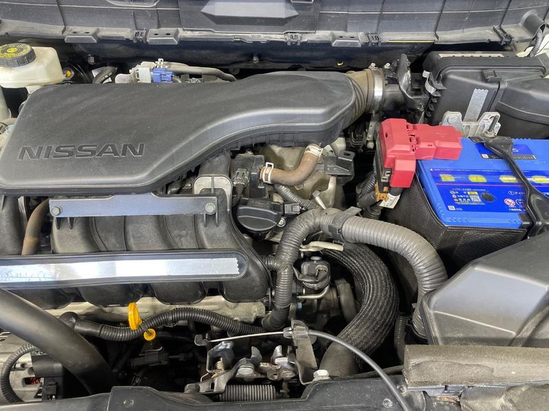 2015 Nissan X-Trail DBA-T32 (UW-6a8e5af18124b)[4]