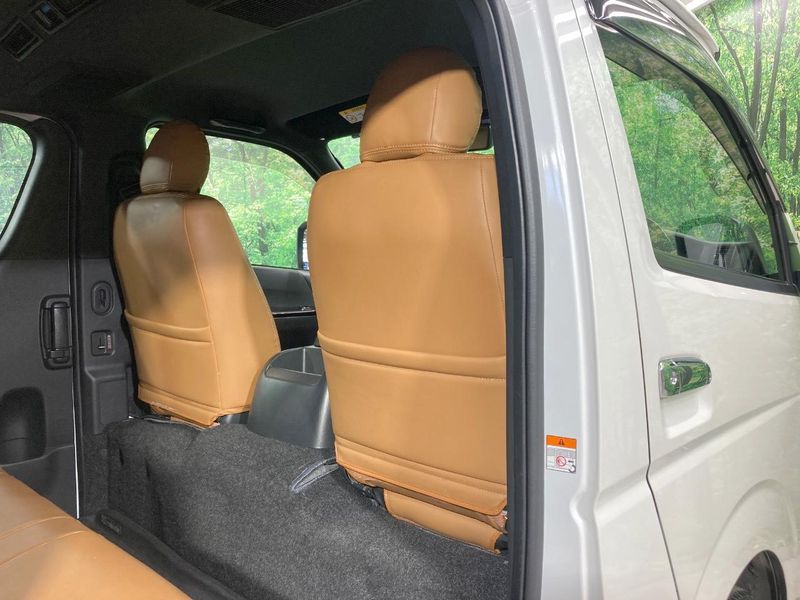 2022 Toyota Hiace Van 3BF-TRH200V (UW-6a8e5af849b5f)[22]