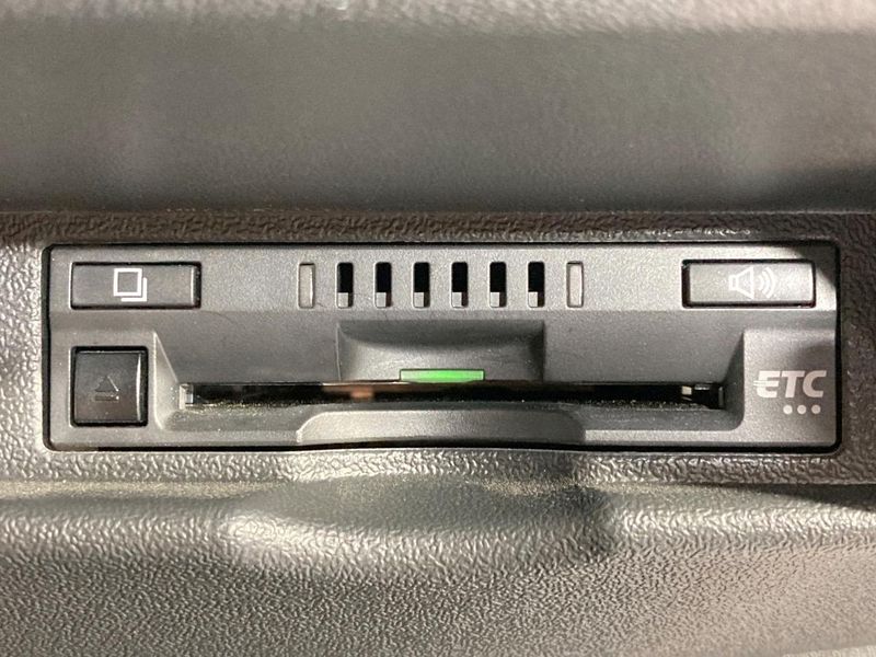 2022 Toyota Hiace Van 3BF-TRH200V (UW-6a8e5af849b5f)[28]
