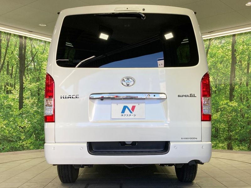 2022 Toyota Hiace Van 3BF-TRH200V (UW-6a8e5af849b5f)[19]