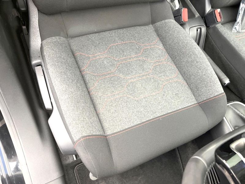 2019 Citroen C3 ABA-B6HN01 (UW-6a8e5b0fc70b7)[19]
