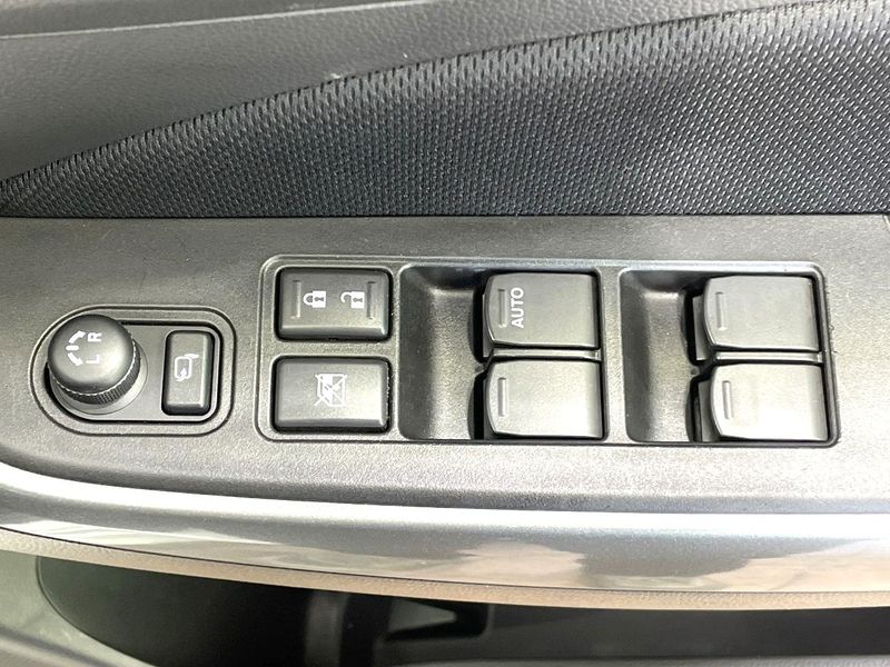 2018 Suzuki Swift DBA-ZC83S (UW-6a8e5b3ab0aa1)[8]