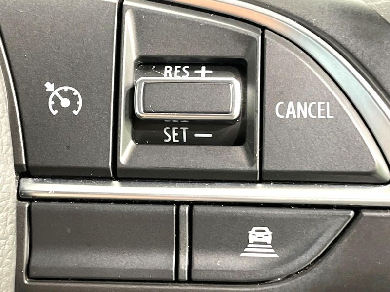 2018 Suzuki Swift DBA-ZC83S (UW-6a8e5b3ab0aa1)[14]