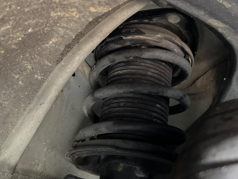 2012 Toyota 86 DBA-ZN6 (UW-6a8e5b3e3f21e)[19]