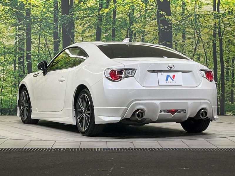 2012 Toyota 86 DBA-ZN6 (UW-6a8e5b3e3f21e)[10]