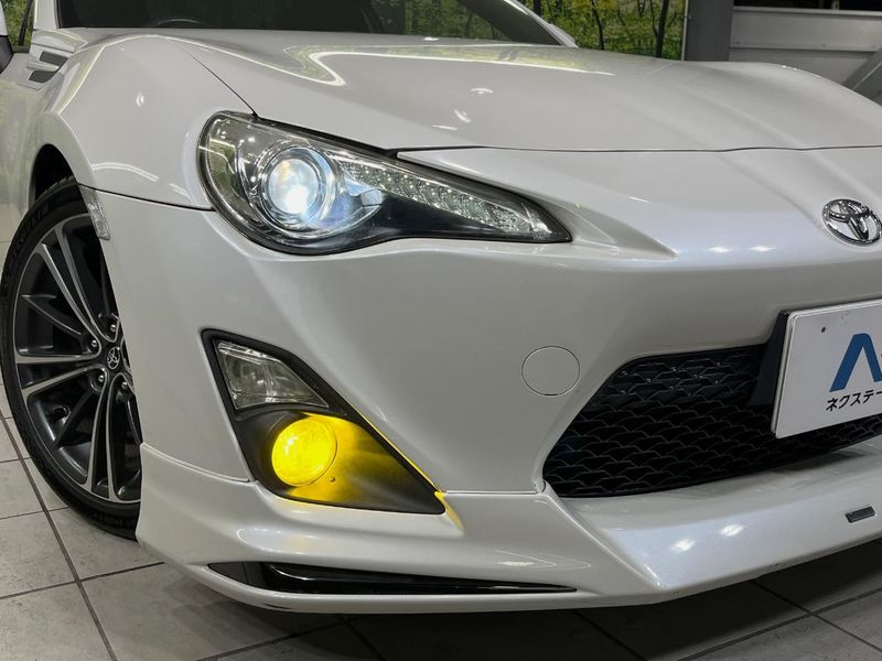 2012 Toyota 86 DBA-ZN6 (UW-6a8e5b3e3f21e)[26]