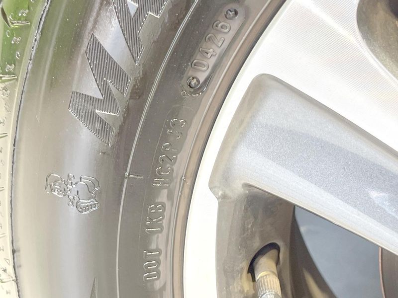 2018 Toyota Voxy DBA-ZRR80W (UW-6a8e5b4b3c832)[26]