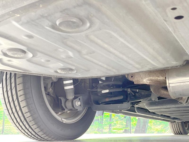 2018 Toyota Voxy DBA-ZRR80W (UW-6a8e5b4b3c832)[17]