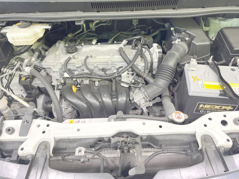 2019 Toyota Noah DBA-ZRR80W (UW-6a8e5b4b72e7f)[4]