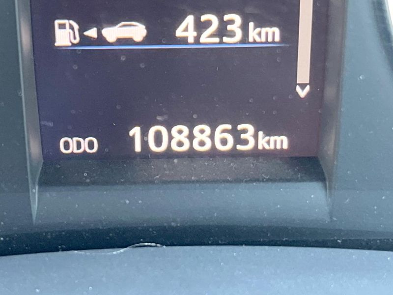 2015 Toyota Harrier DBA-ZSU60W (UW-6a8e5b55a0ff7)[2]