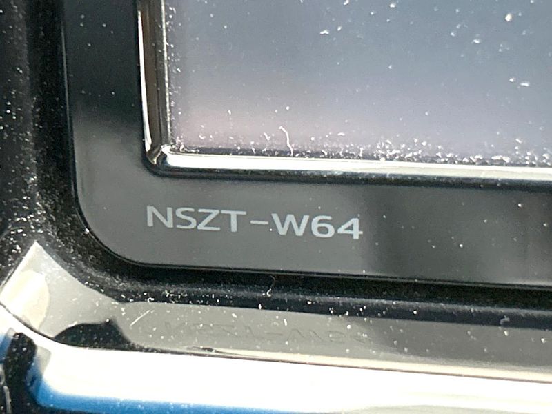 2017 Toyota Harrier DBA-ZSU60W (UW-6a8e5b578d47b)[6]
