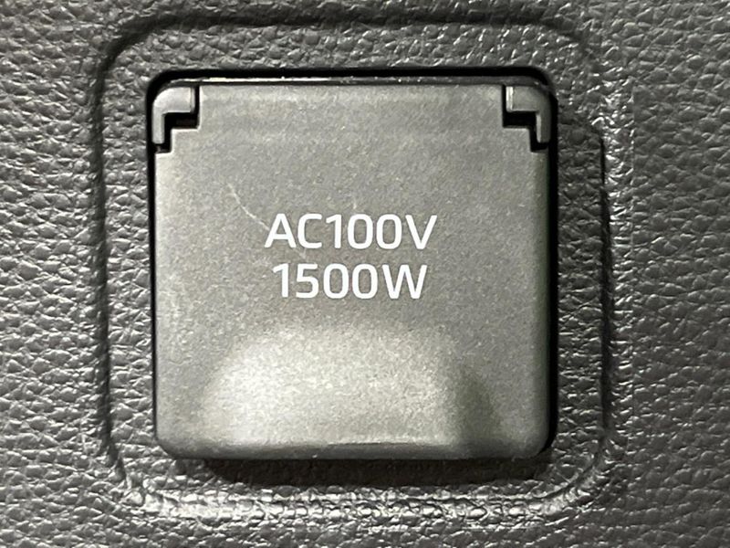 2024 Toyota Corolla Cross 6AA-ZVG13 (UW-6a8e5b5bdc666)[22]
