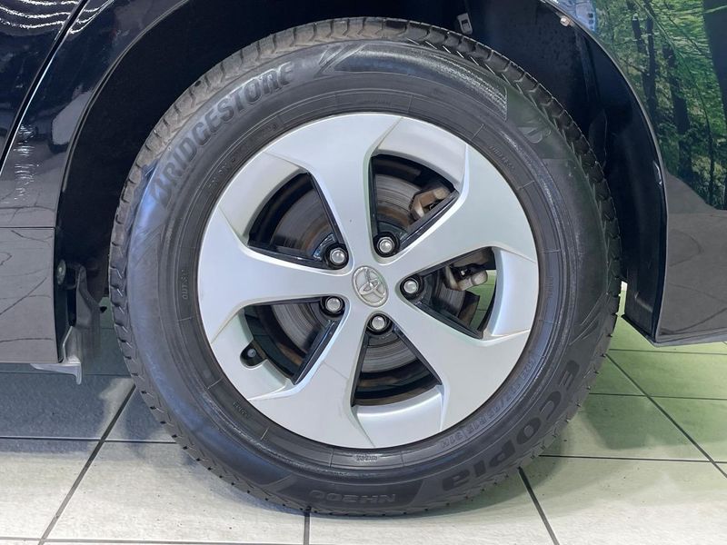 2014 Toyota Prius DAA-ZVW30 (UW-6a8e5b66c8bd6)[7]
