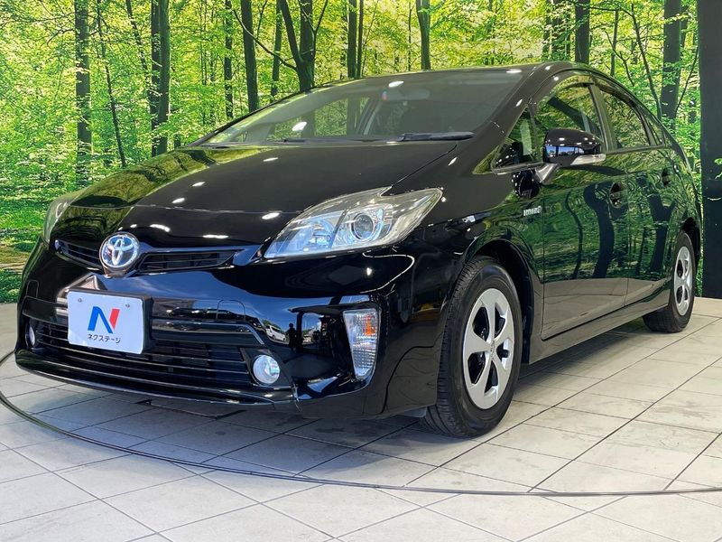 2014 Toyota Prius DAA-ZVW30 (UW-6a8e5b66c8bd6)[8]
