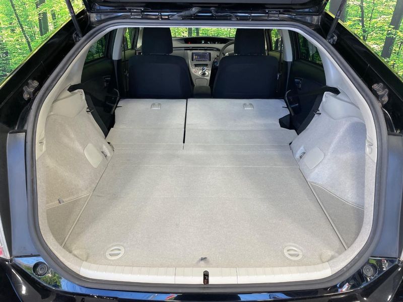 2014 Toyota Prius DAA-ZVW30 (UW-6a8e5b66c8bd6)[20]