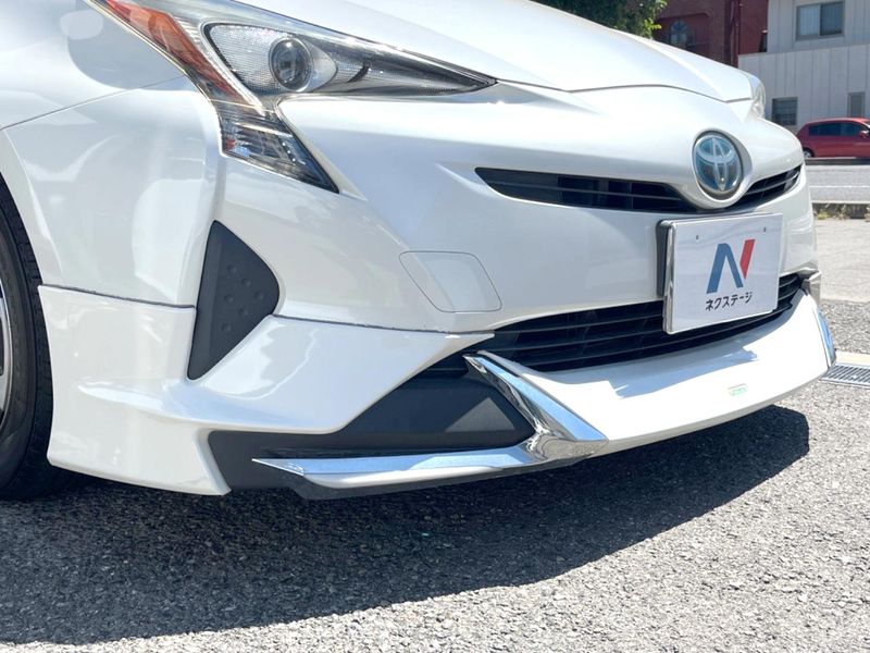 2017 Toyota Prius DAA-ZVW50 (UW-6a8e5b6fe5565)[10]