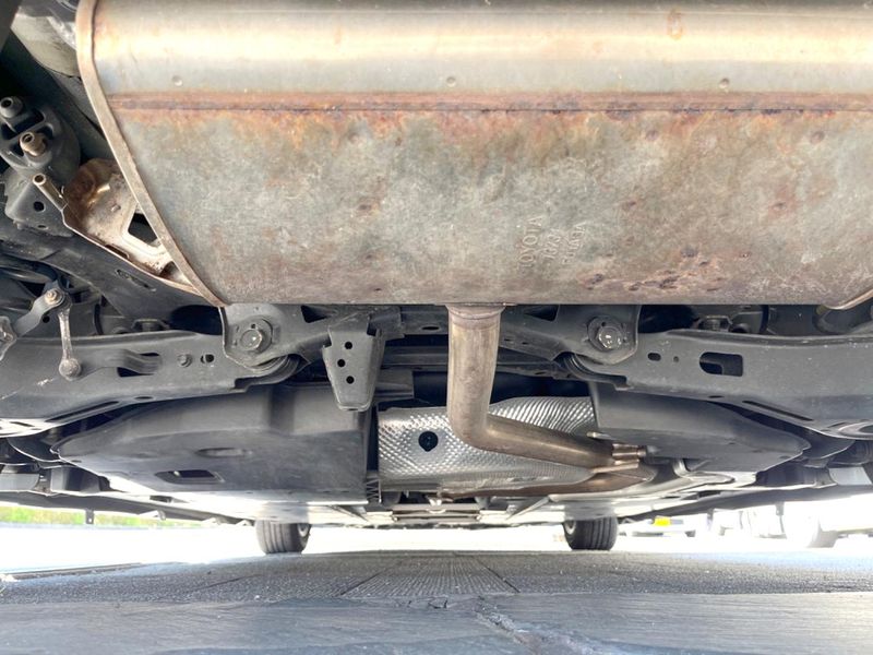 2017 Toyota Prius DAA-ZVW50 (UW-6a8e5b6fe5565)[24]